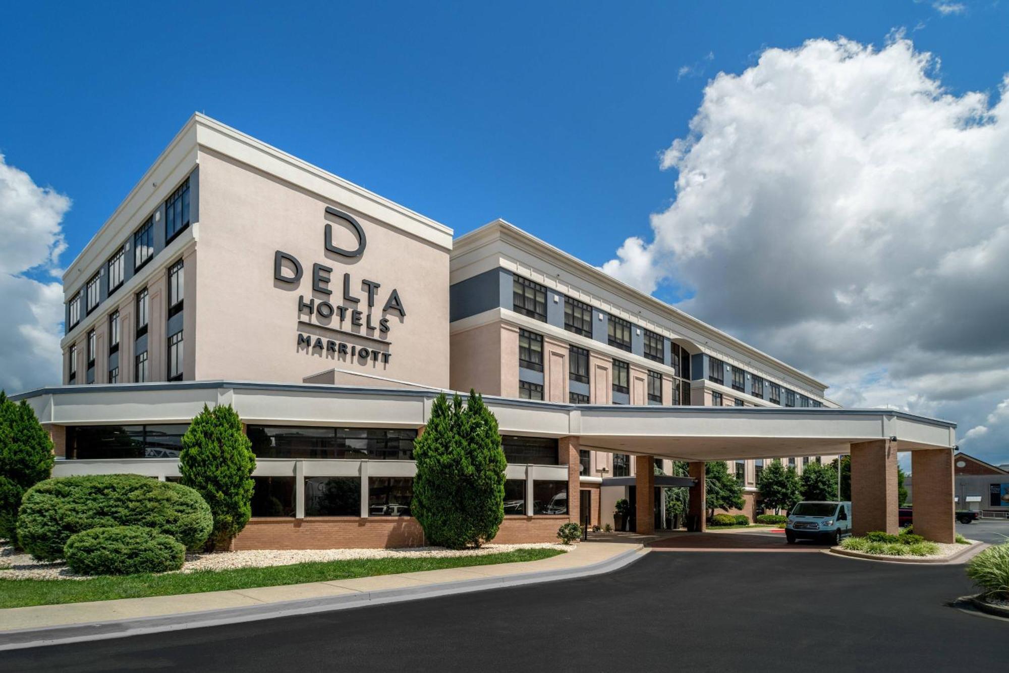 Delta Hotels By Marriott Huntington Downtown Exterior photo